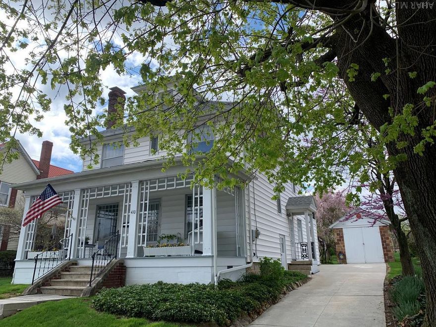 Walkability and impeccably maintained in an energy efficient home that enjoys porches, terraces and beautiful landscaping will not last long in this quaint historic town.  A main floor office/bedroom with private half bath and entrance lends itself to endless possibilities while a huge master bdrm with private balcony overlooking a gorgeous yard is a dream.  A third floor bonus room is a magical space waiting to happen.  Large inviting spaces, hardwood floors and plenty of natural light allow guest and family to enjoy this lovely home.