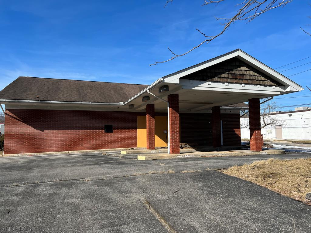 Eldorado - Commercial Sale