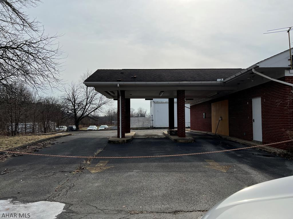 Eldorado - Commercial Sale