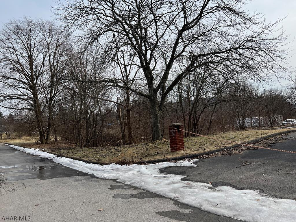 Eldorado - Commercial Sale