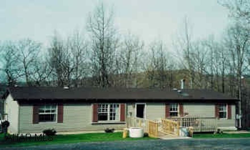 Ranch style home, very nicely kept, quiet and peaceful, close to game lands.