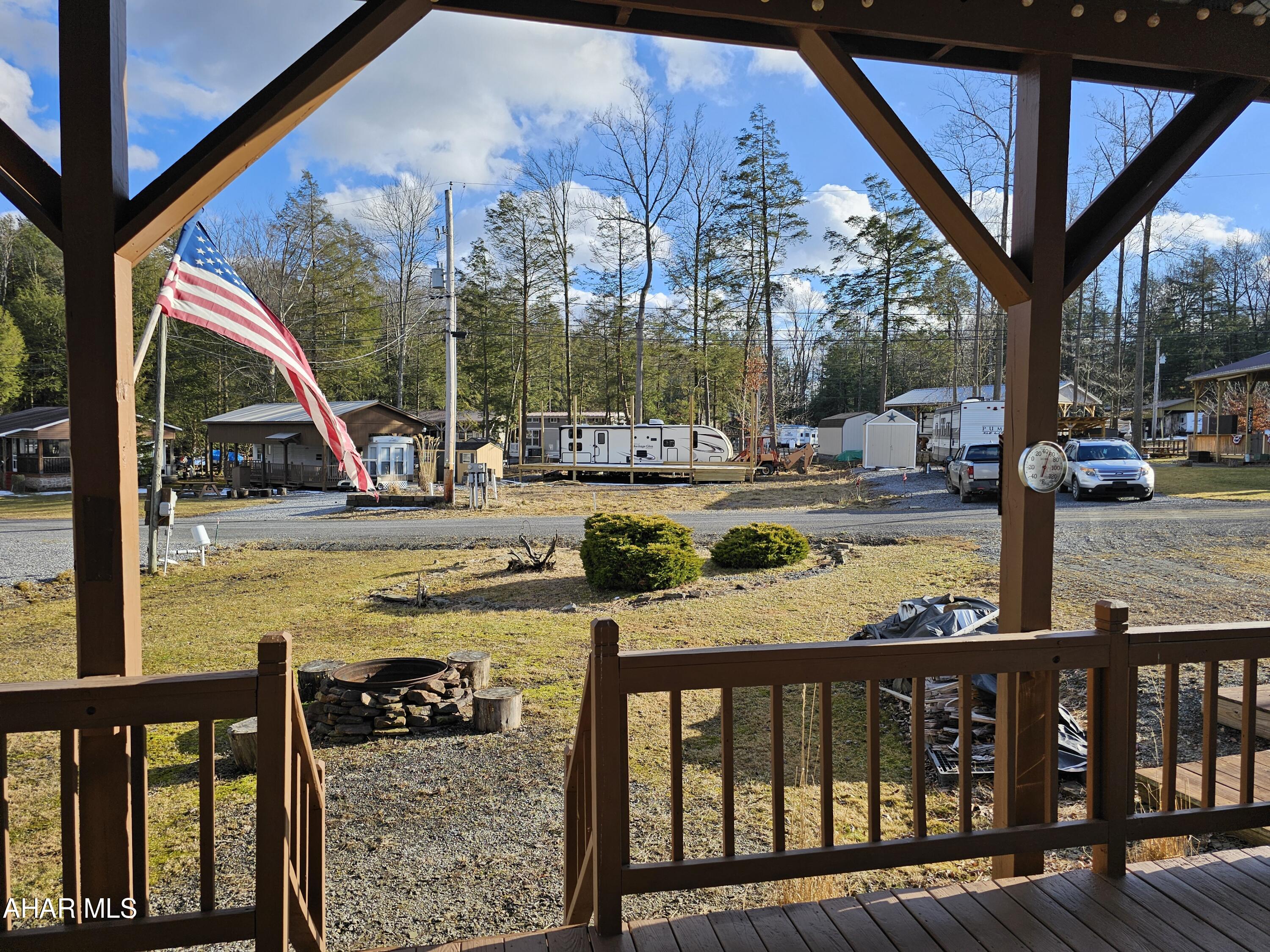 Glendale Yearound - Residential