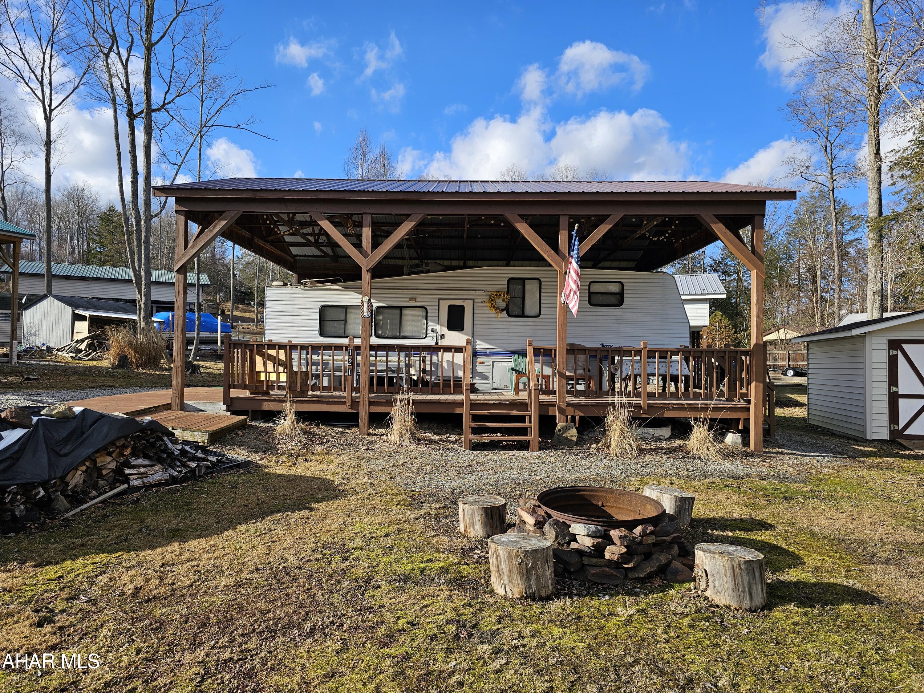 Glendale Yearound - Residential