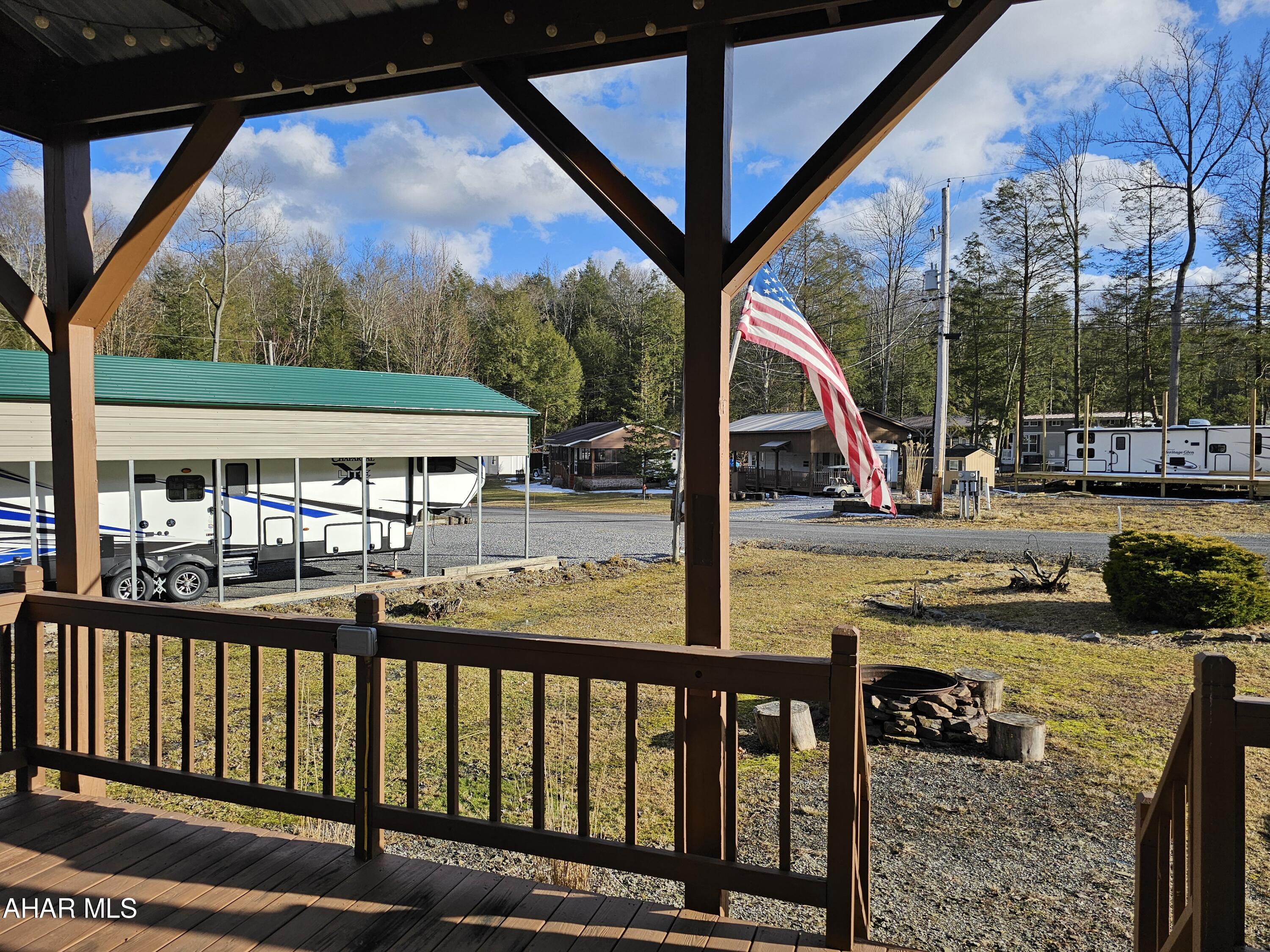 Glendale Yearound - Residential