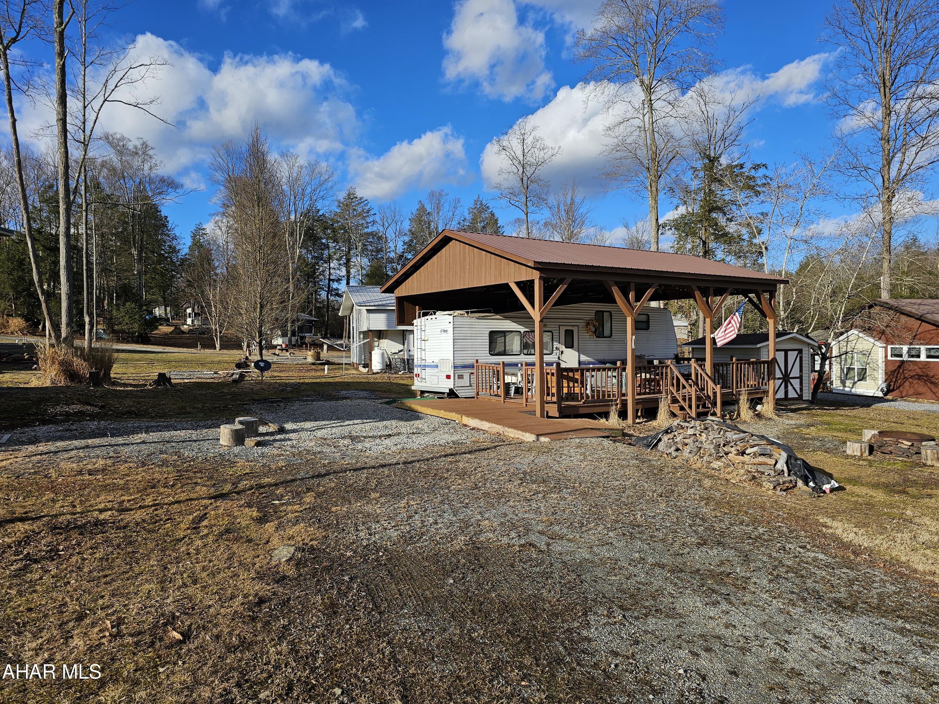 Glendale Yearound - Residential