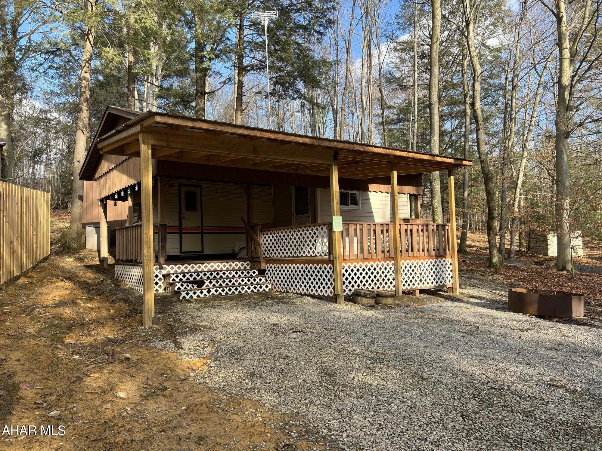 Glendale Yearound - Residential