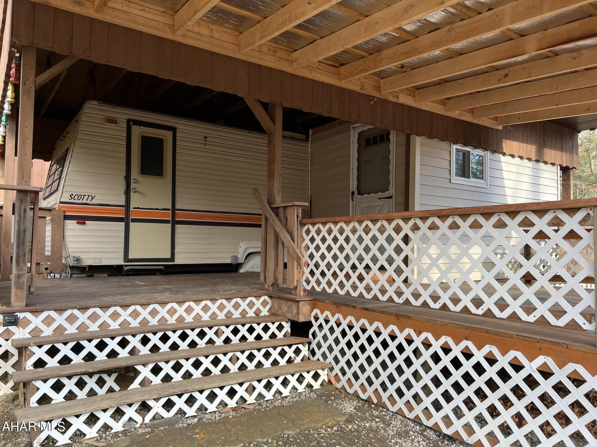 Glendale Yearound - Residential