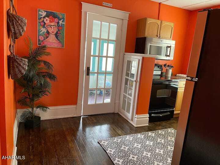 None - Residential Lease