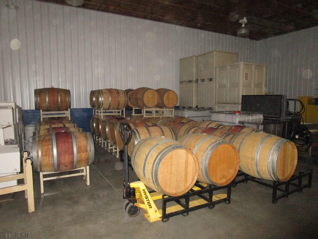 Unknown - Commercial Sale