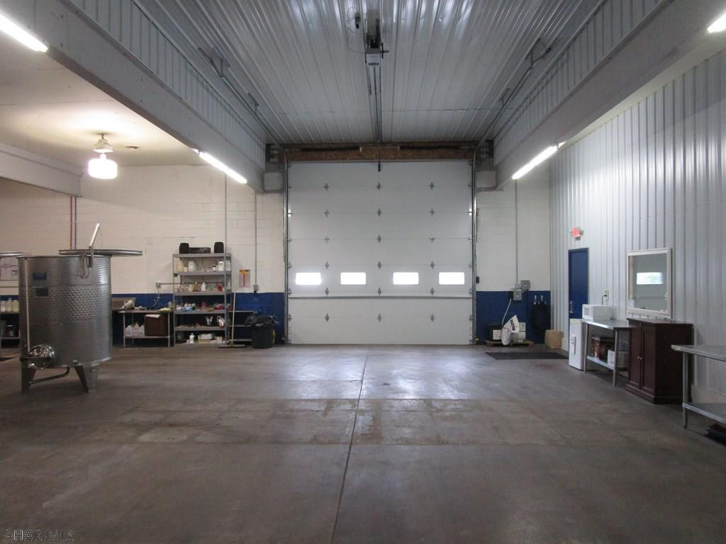 Unknown - Commercial Sale