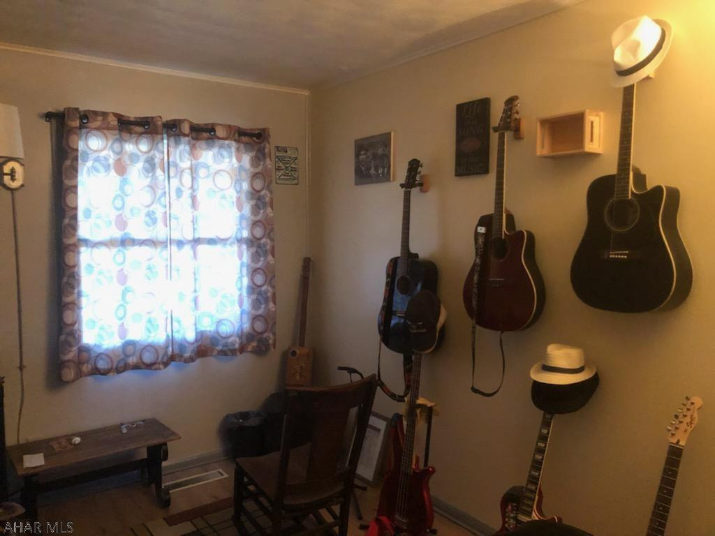 Llyswen - Residential