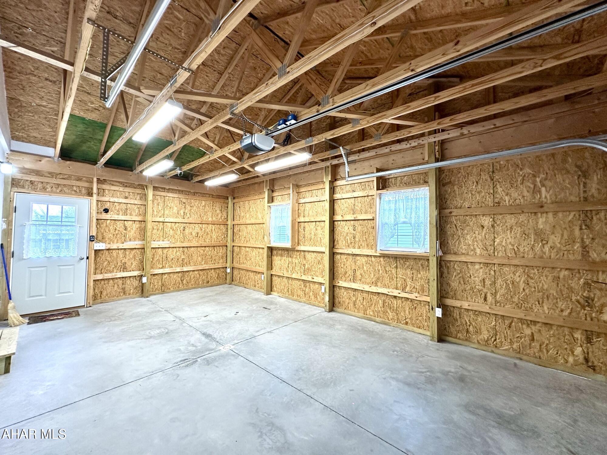 Arrowhead Acres - Residential