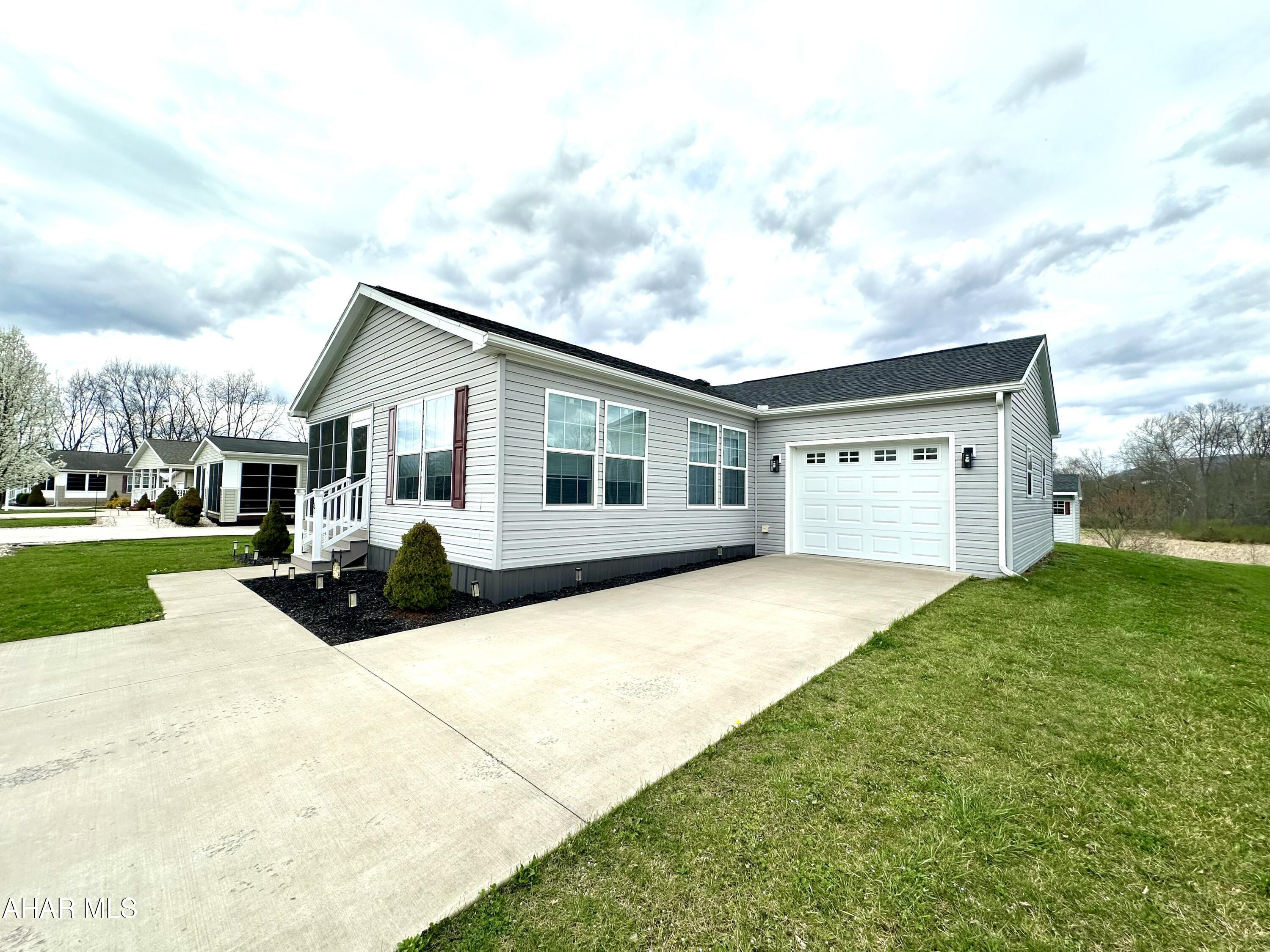 Arrowhead Acres - Residential