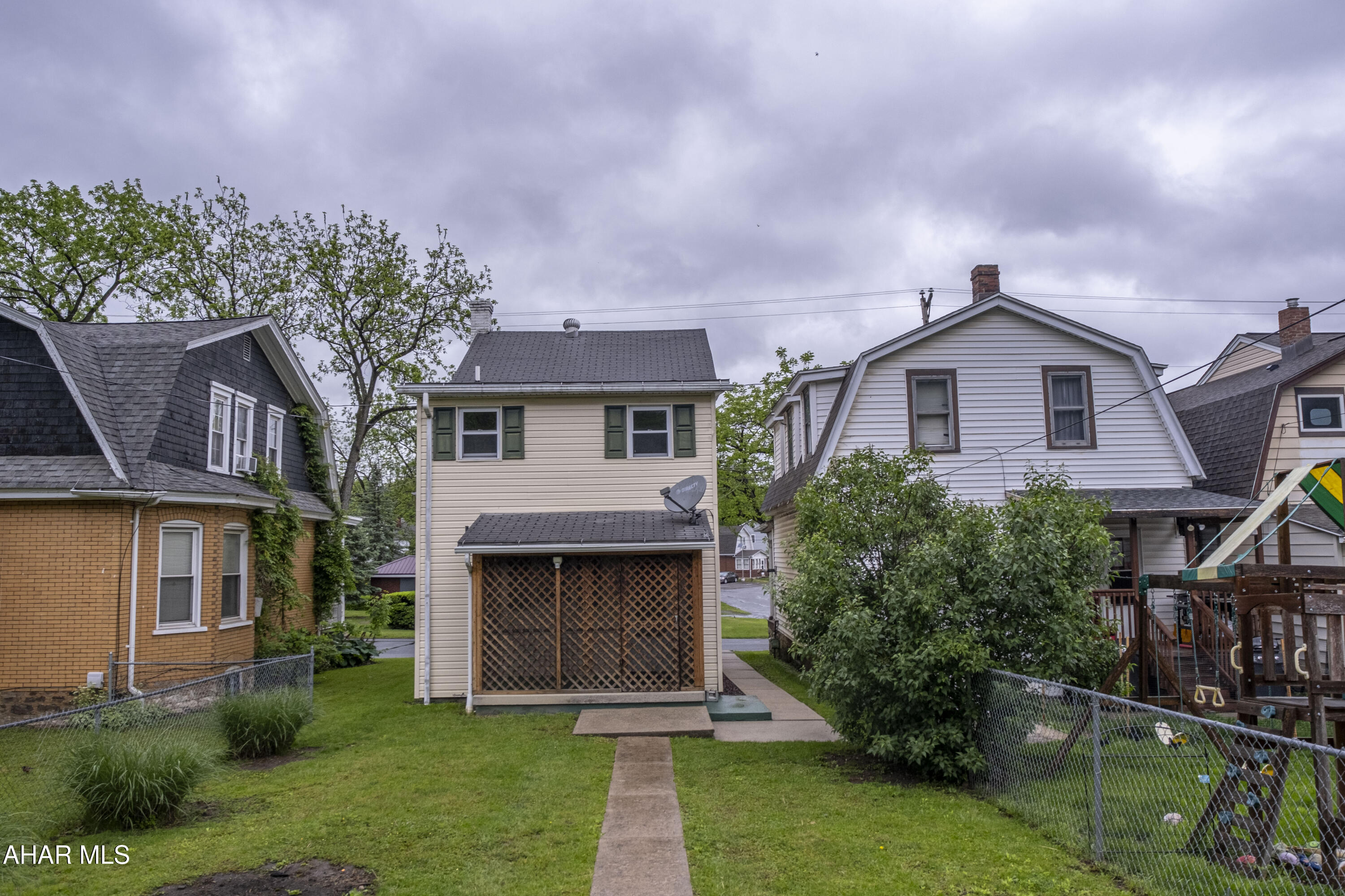 Unknown - Residential