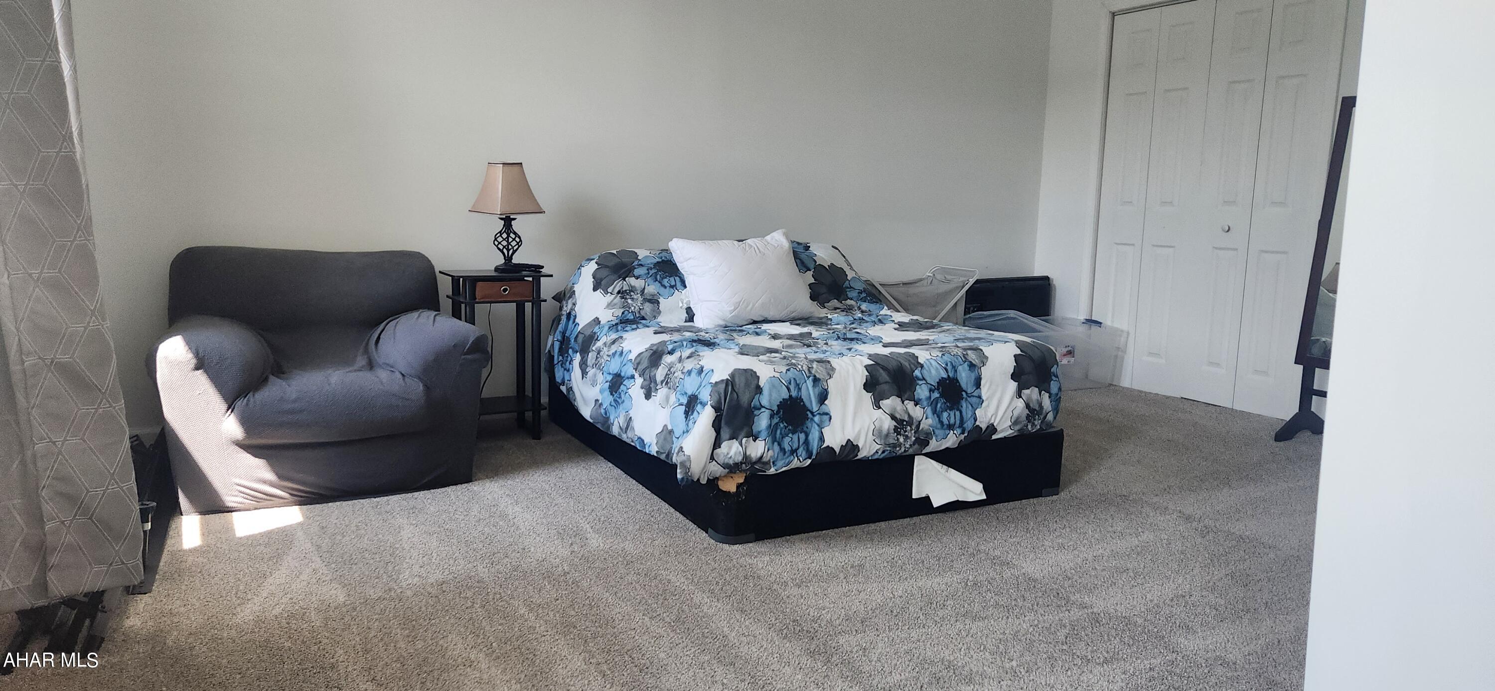 Hollidaysburg - Residential