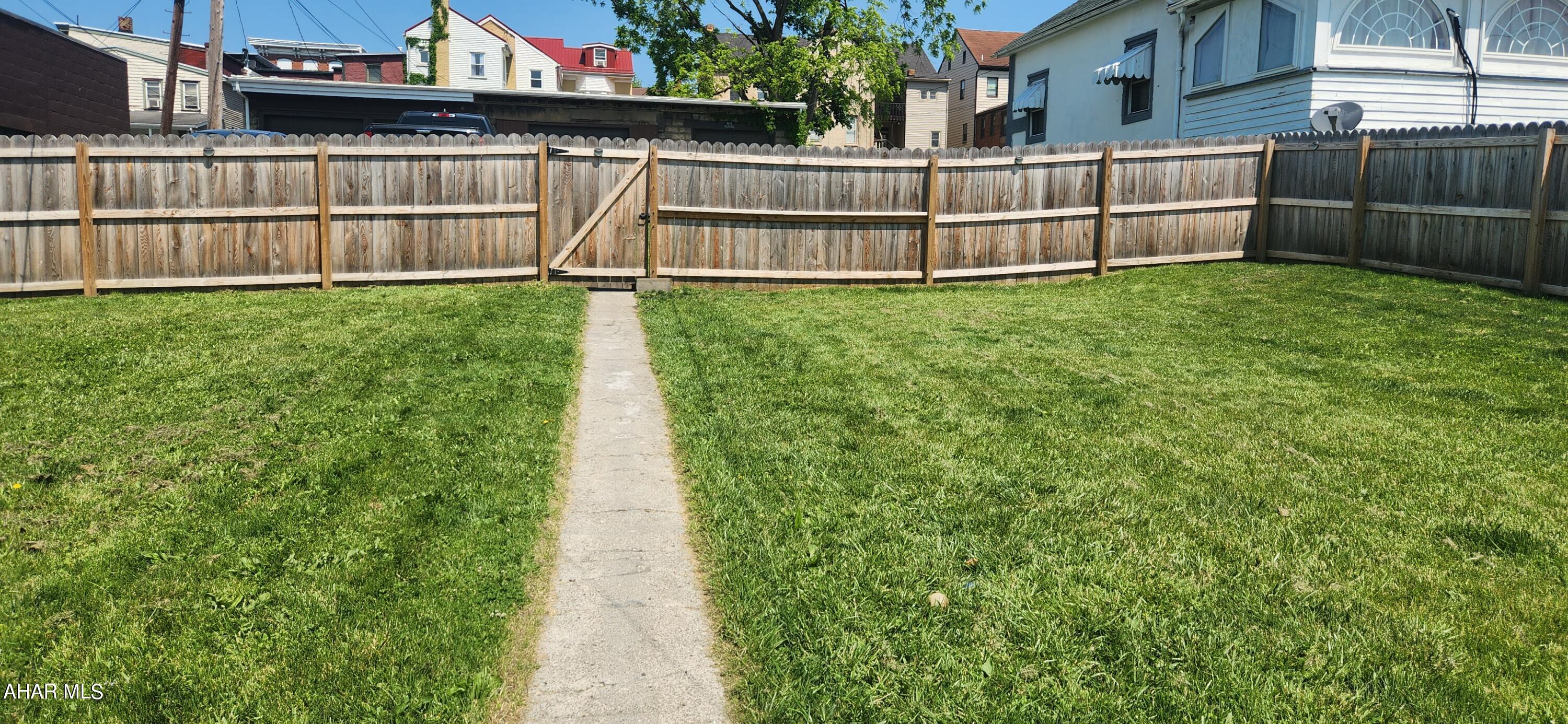 Hollidaysburg - Residential