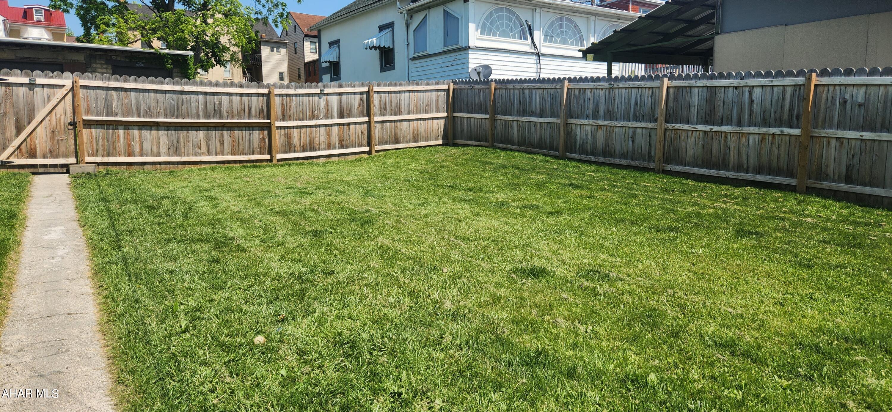 Hollidaysburg - Residential