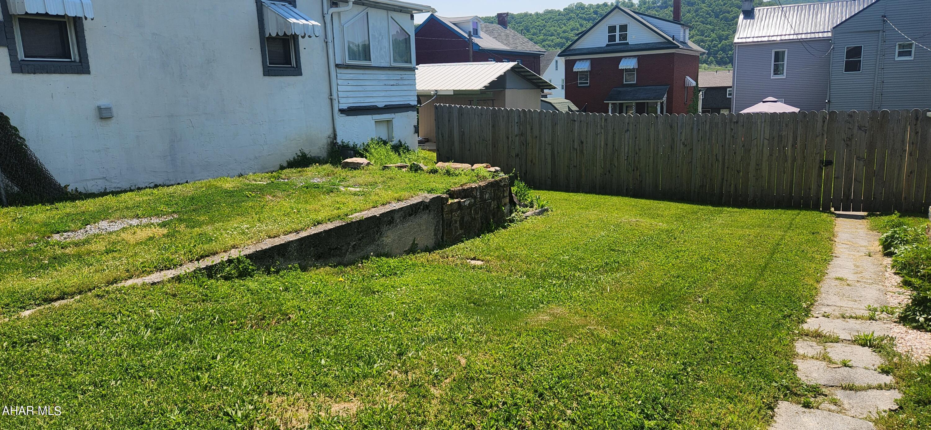 Hollidaysburg - Residential