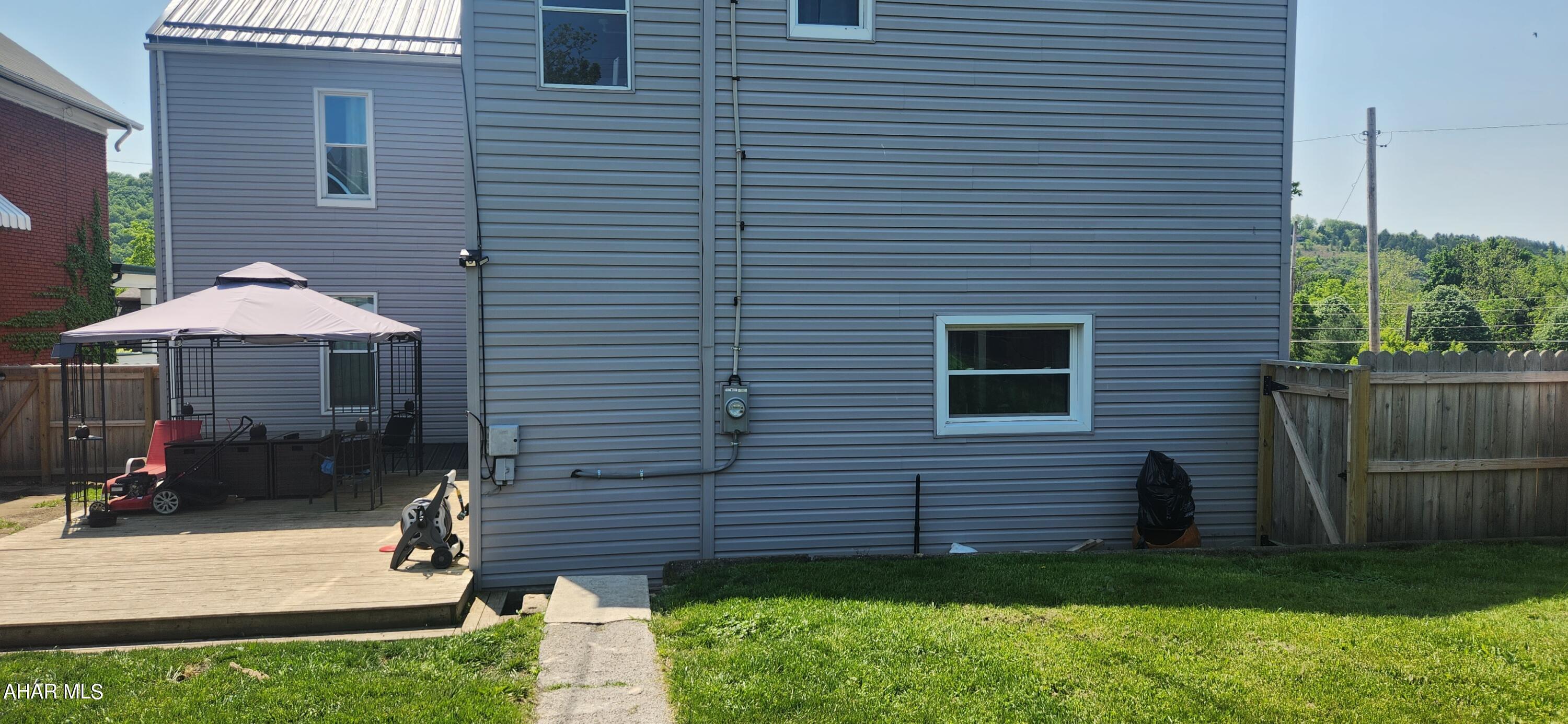 Hollidaysburg - Residential