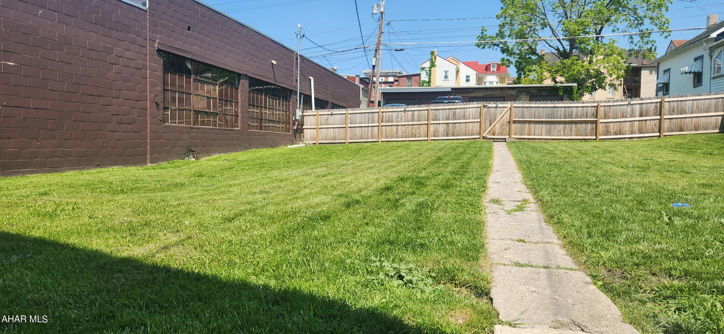 Hollidaysburg - Residential