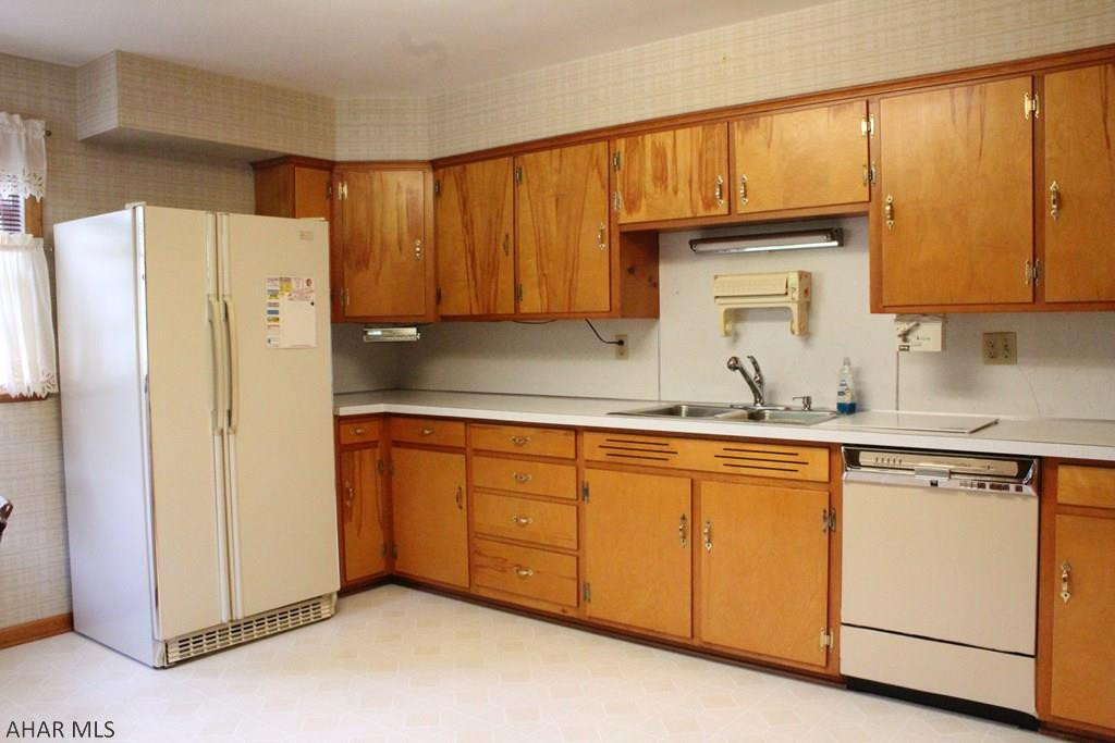 Meadowbrook - Residential