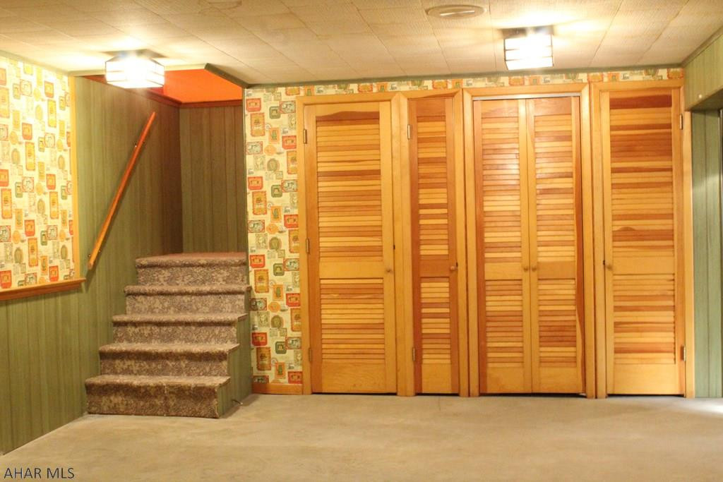 Meadowbrook - Residential