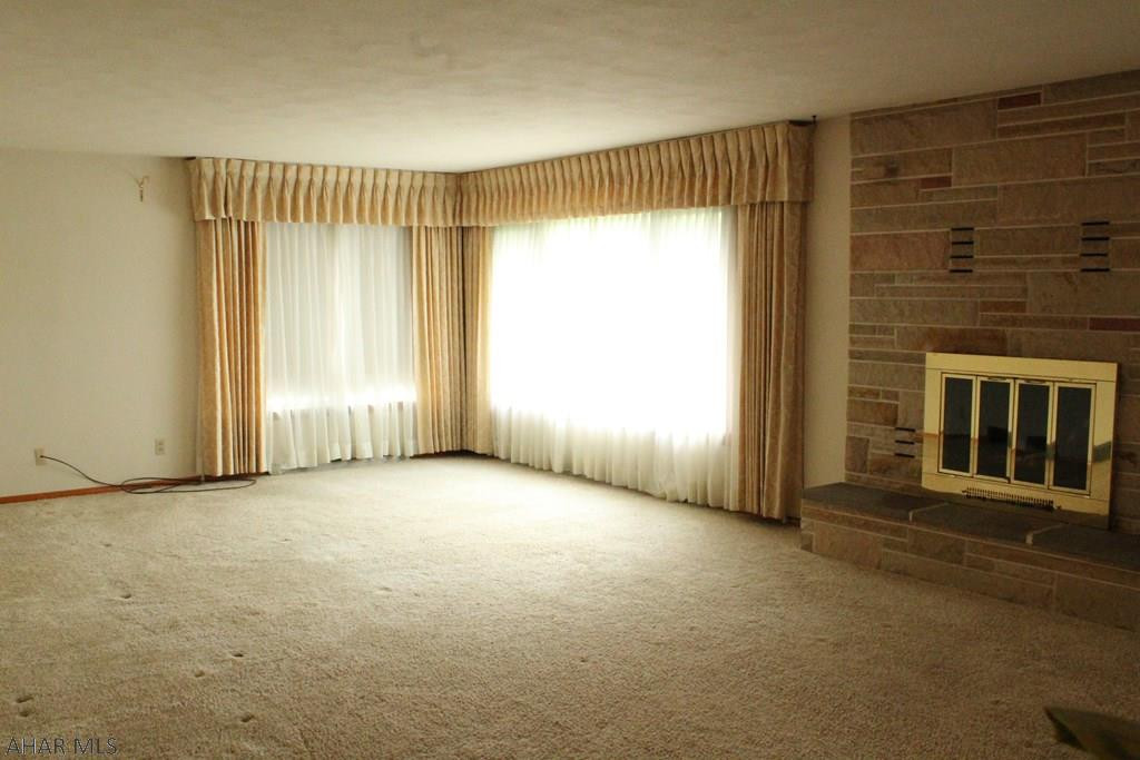 Meadowbrook - Residential