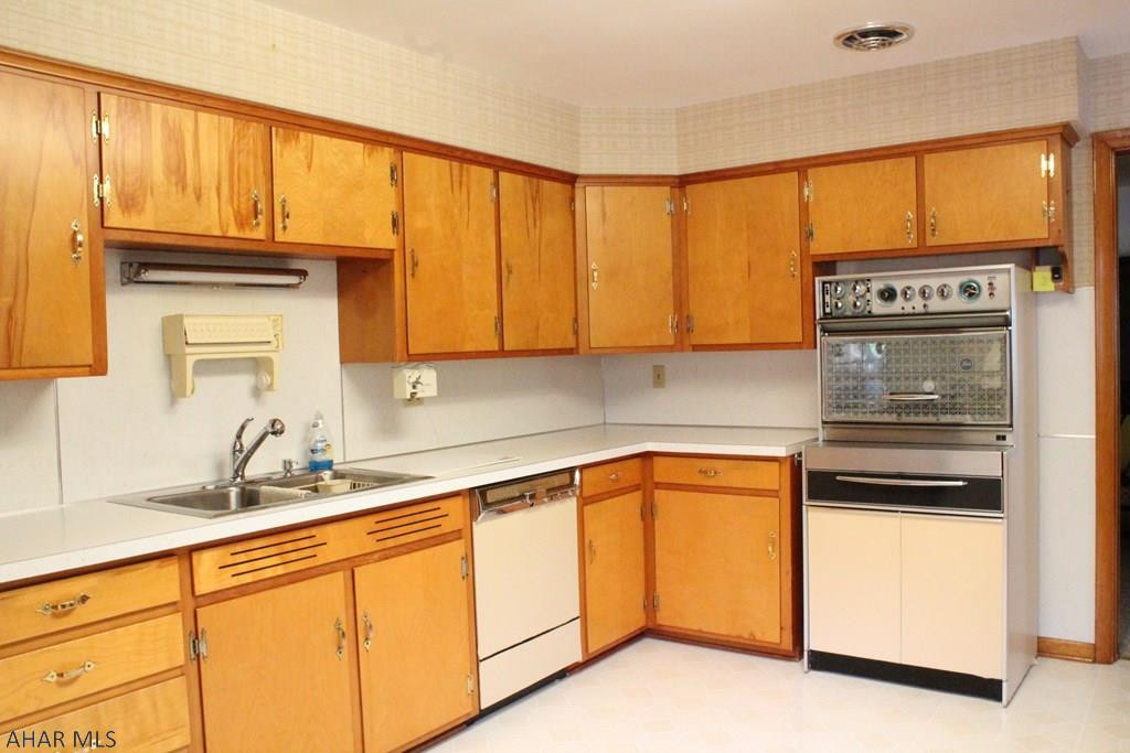 Meadowbrook - Residential