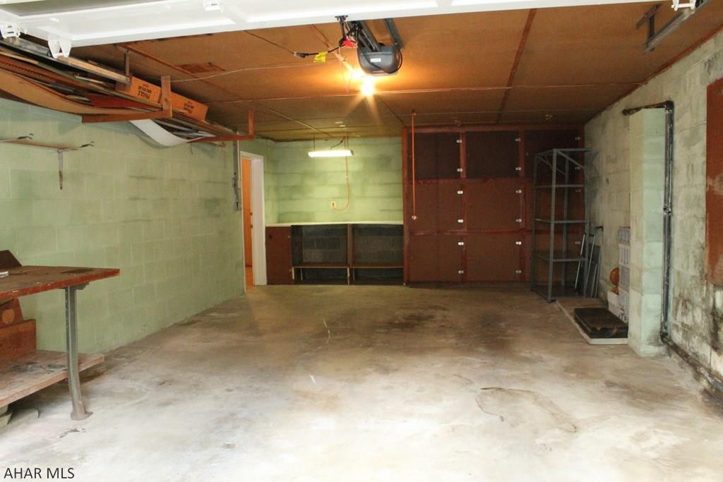 Meadowbrook - Residential