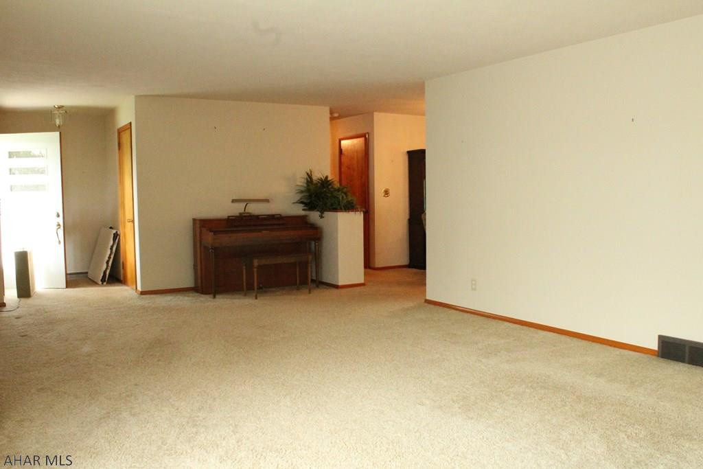 Meadowbrook - Residential