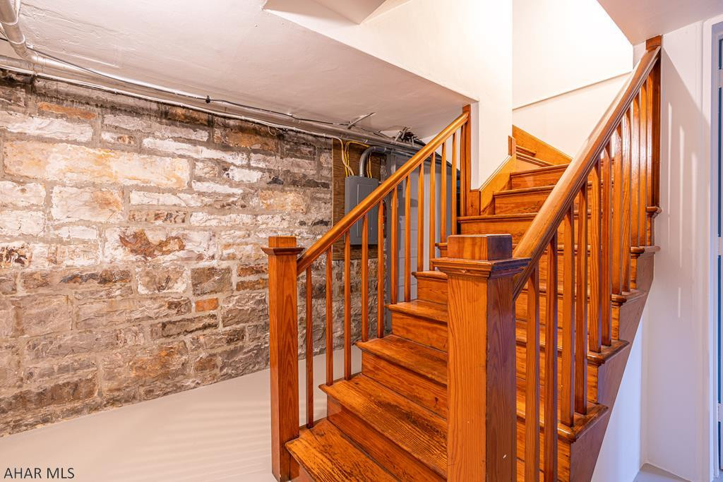 Hollidaysburg - Residential