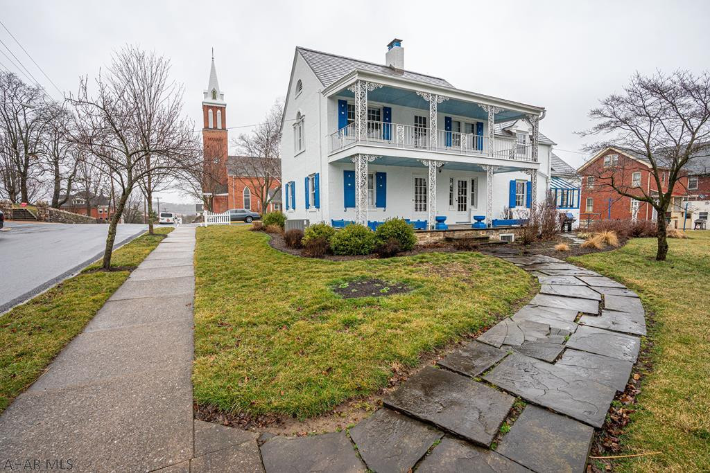 Hollidaysburg - Residential