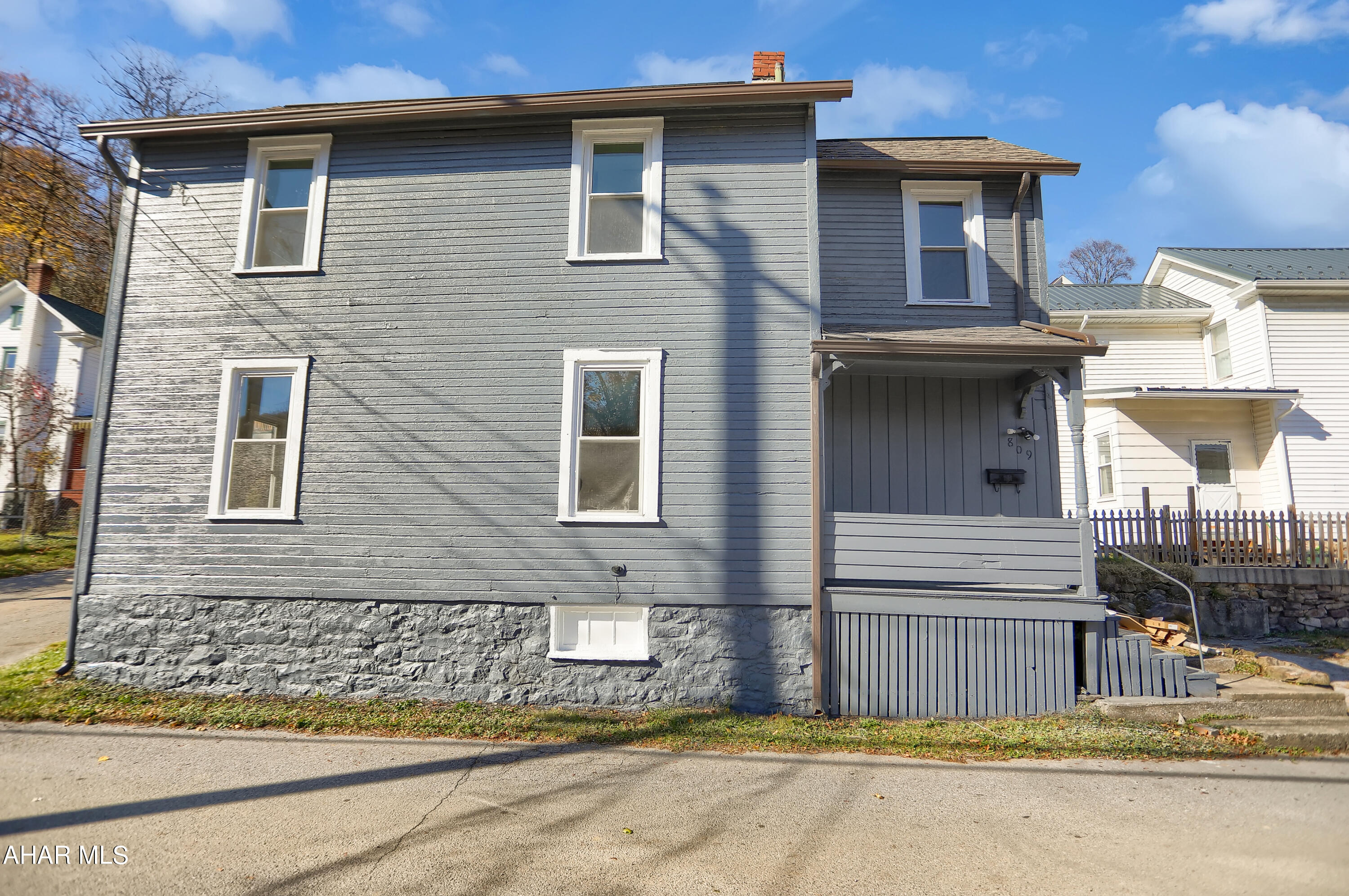 Unknown - Residential