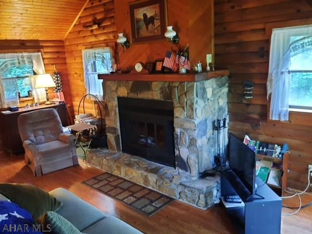 Cliffside Acres - Residential