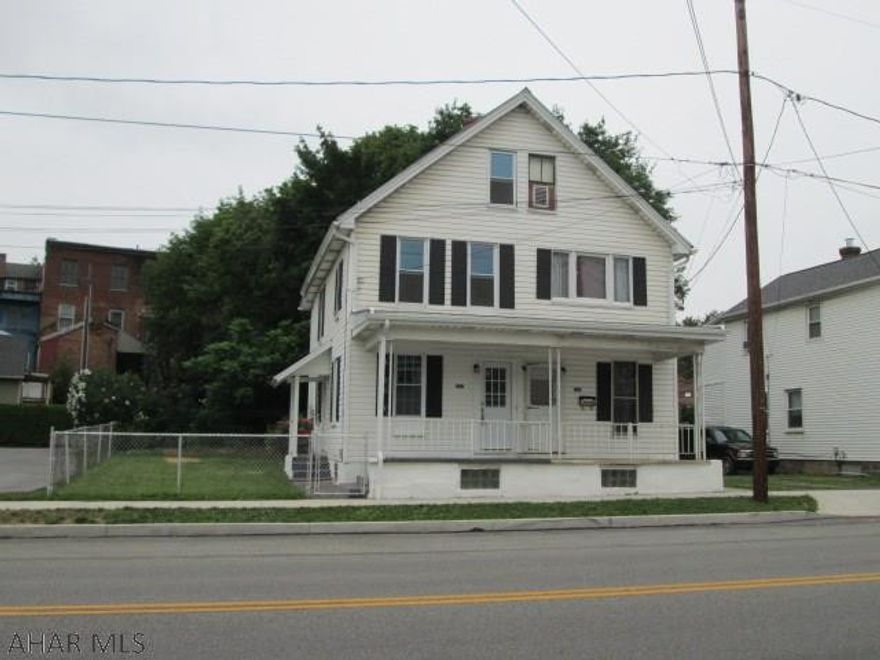 Duplex that is centrally located within the Hollidaysburg borough. The two units feature separate utilities, fenced yard and off street parking. One is vacant for immediate occupancy. MAKE AN OFFER!