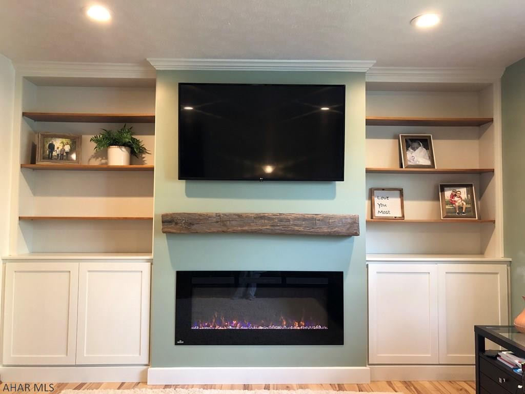 Rolling Hills - Residential