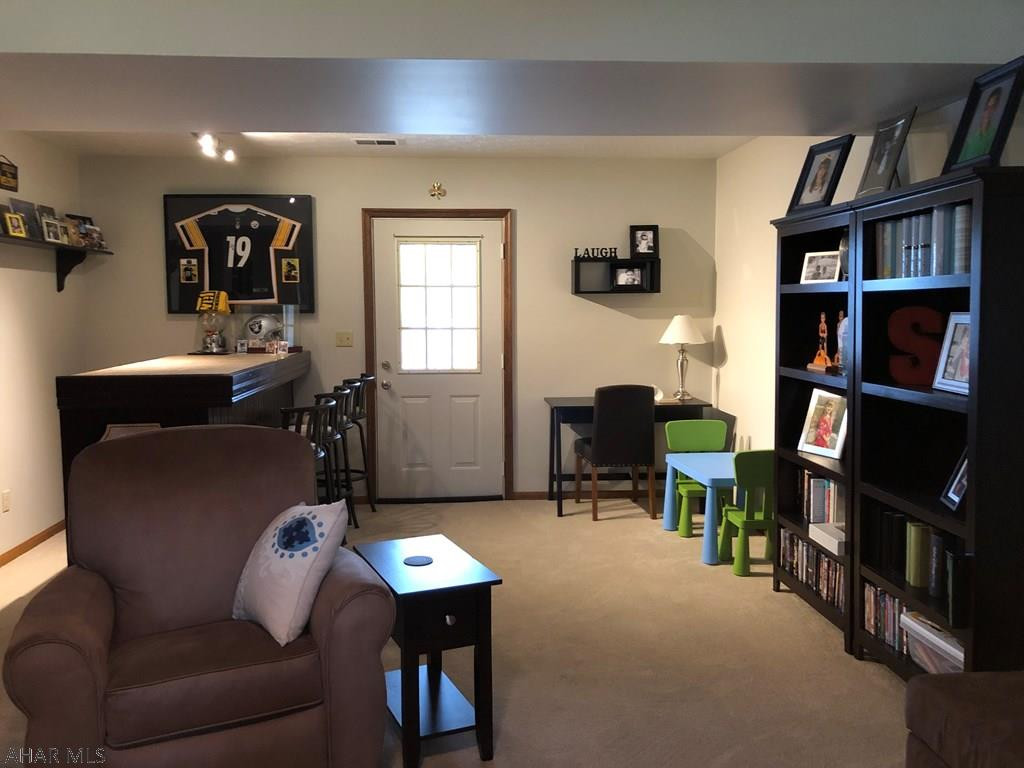 Rolling Hills - Residential