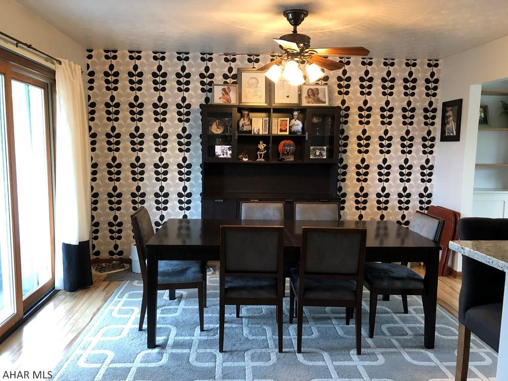 Rolling Hills - Residential