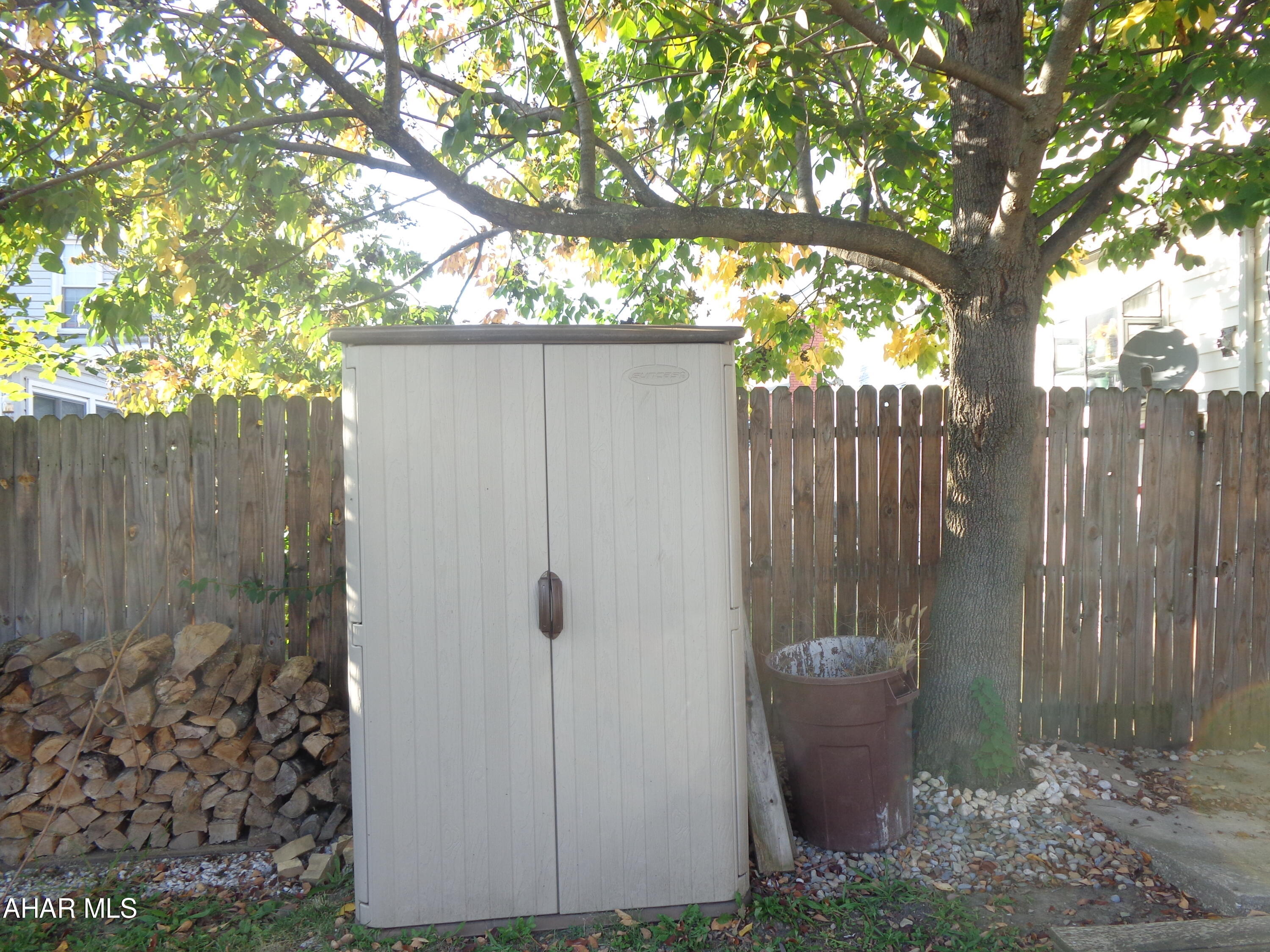 Juniata - Residential