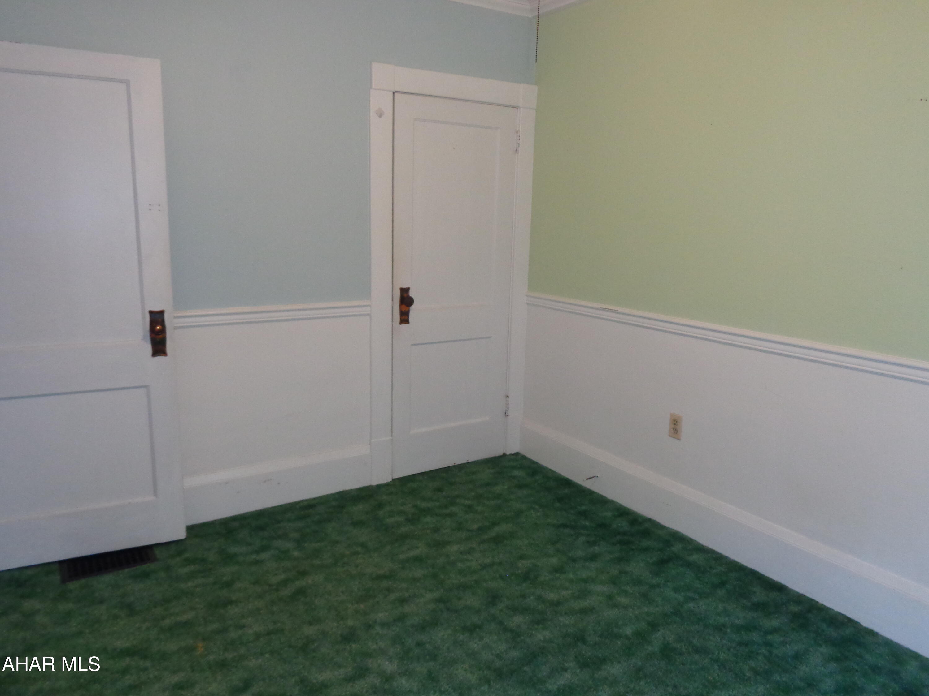 Juniata - Residential