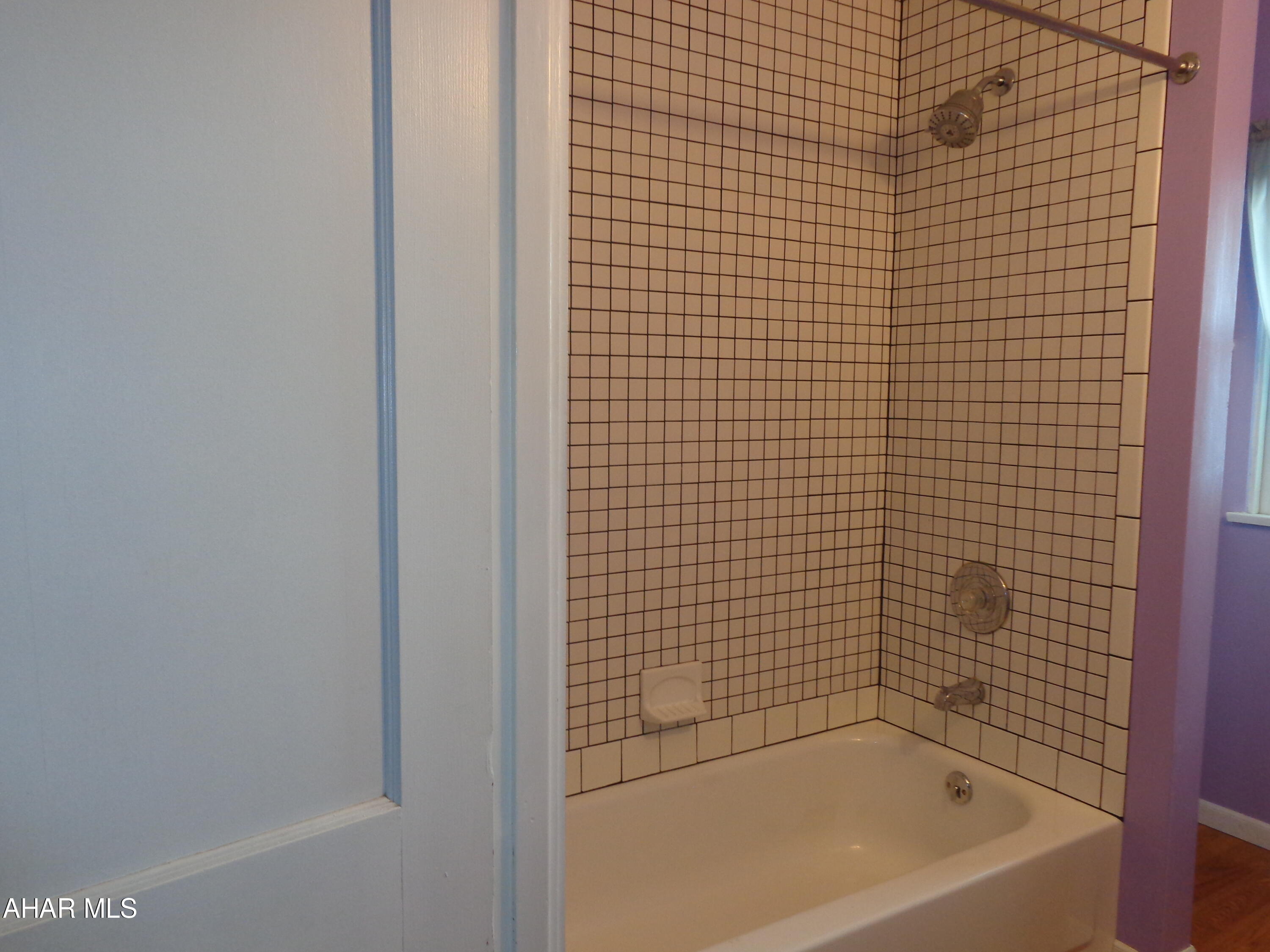 Juniata - Residential