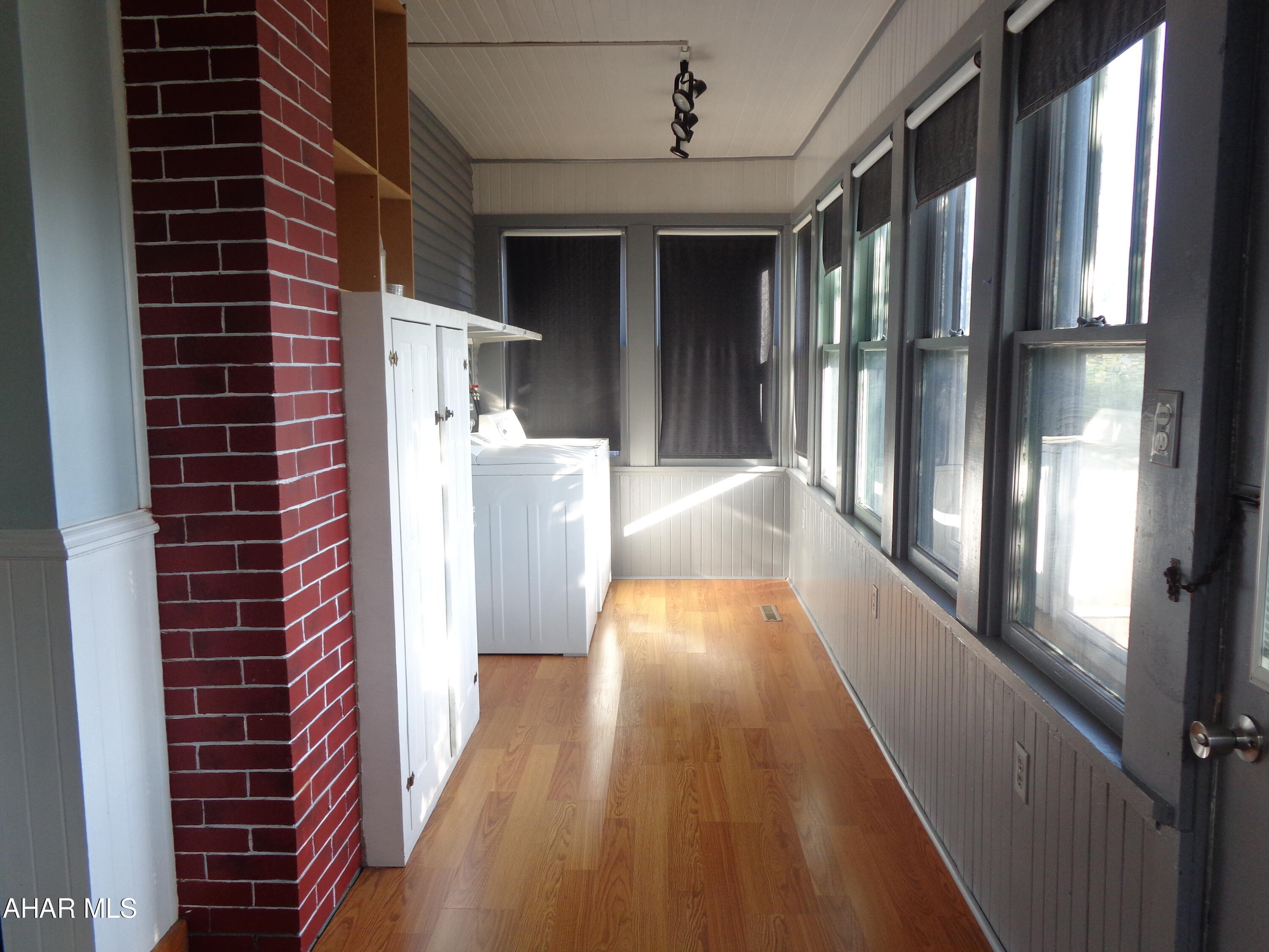 Juniata - Residential