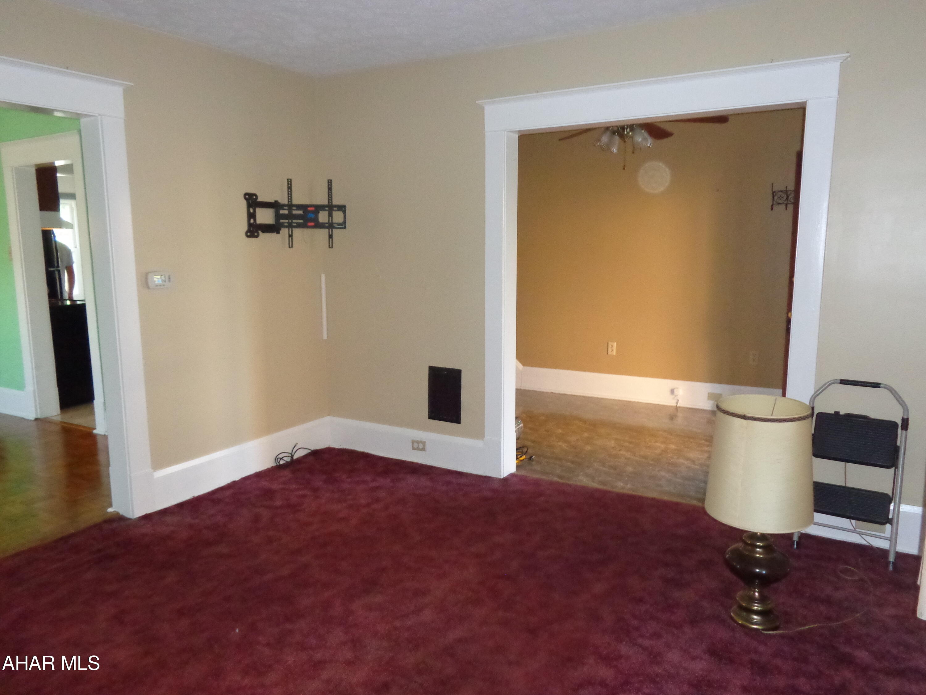 Juniata - Residential