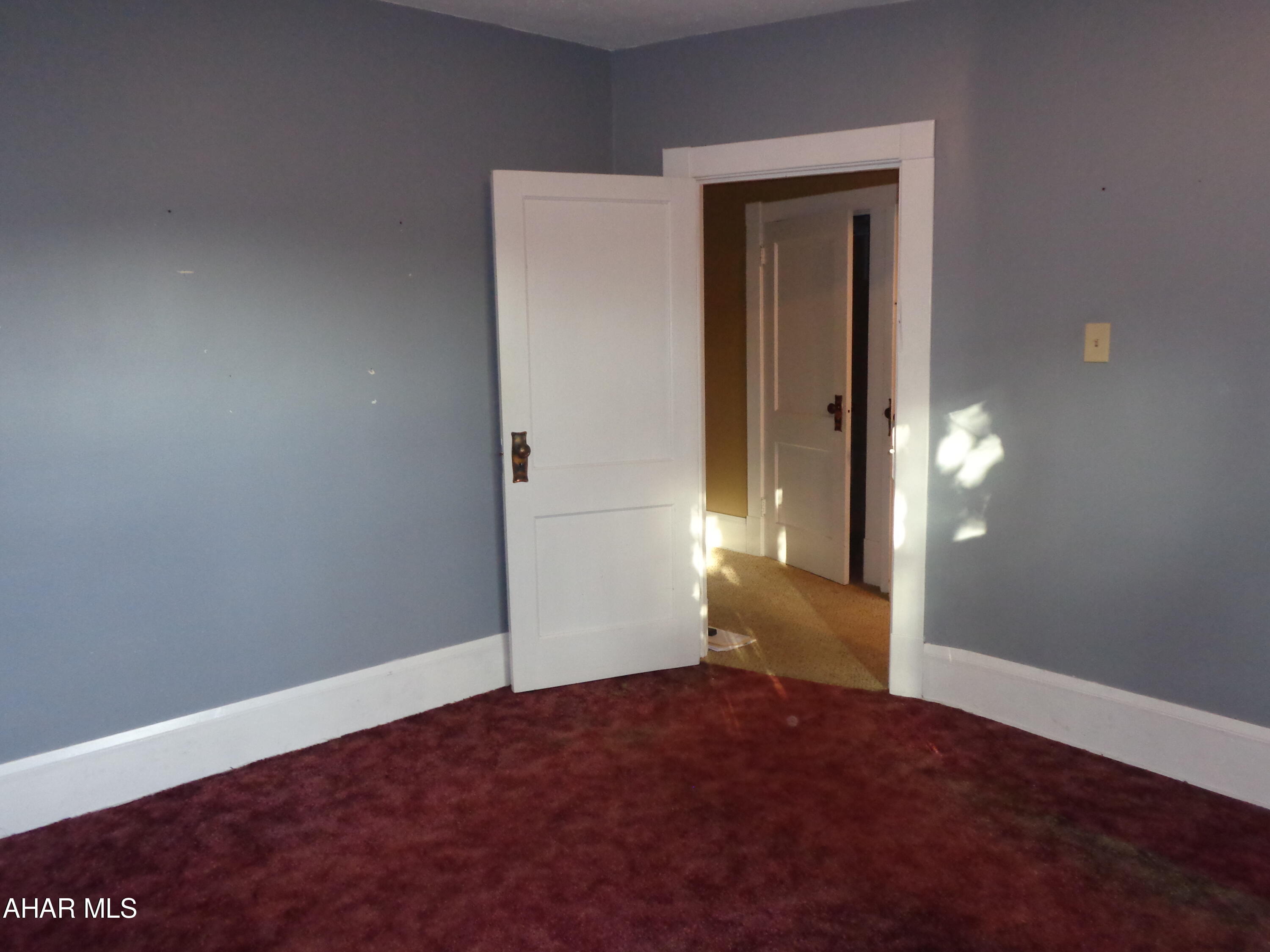 Juniata - Residential