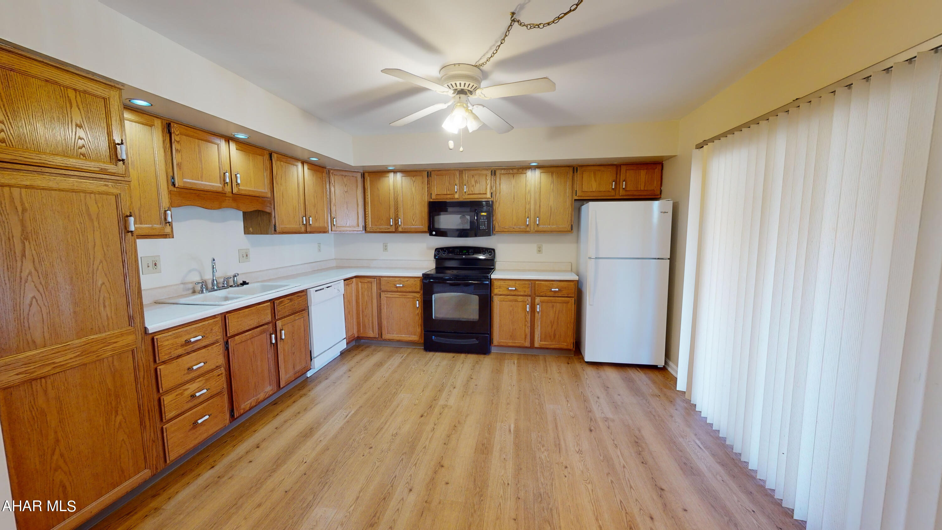 Penn Terrace - Residential