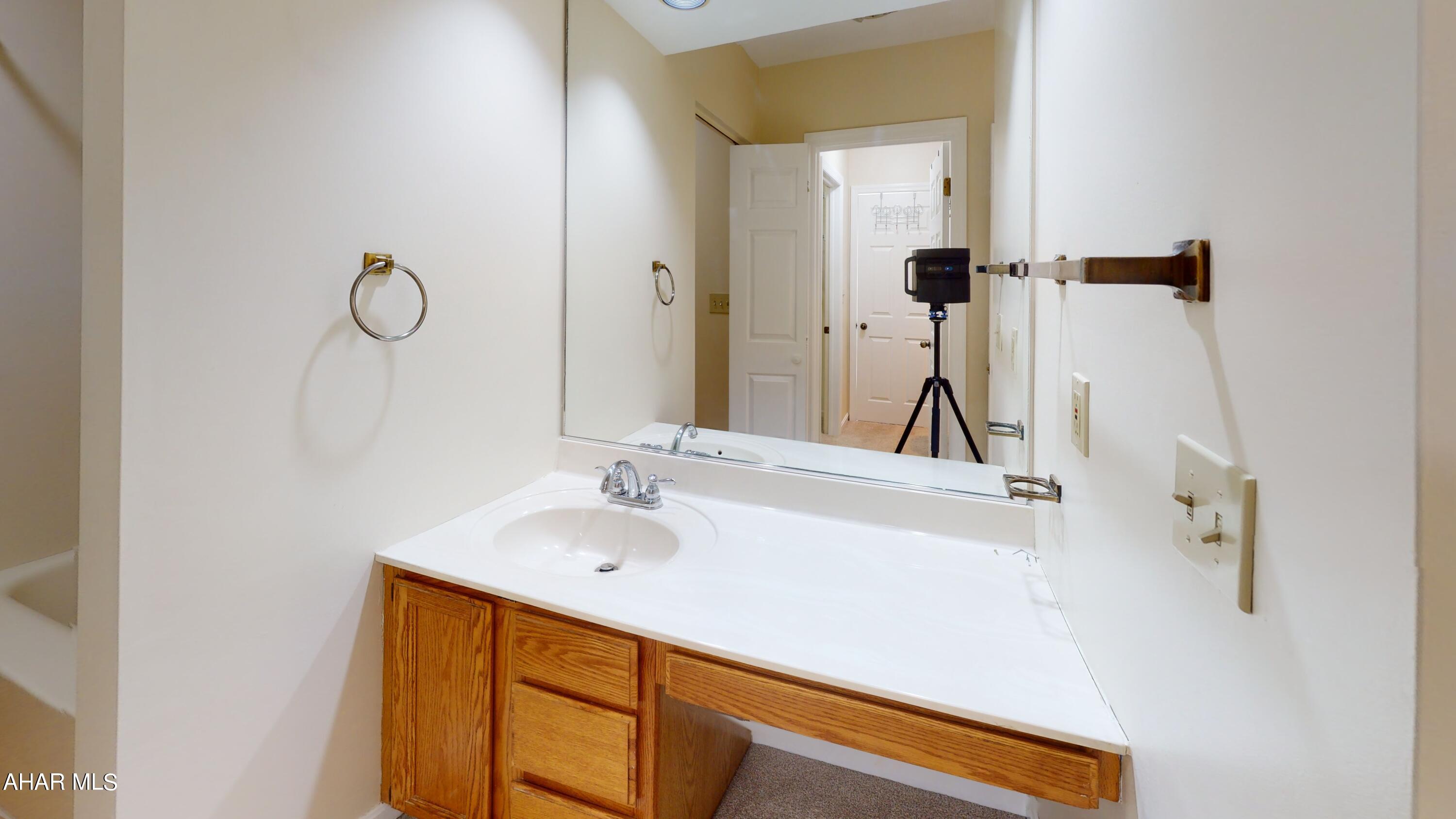 Penn Terrace - Residential