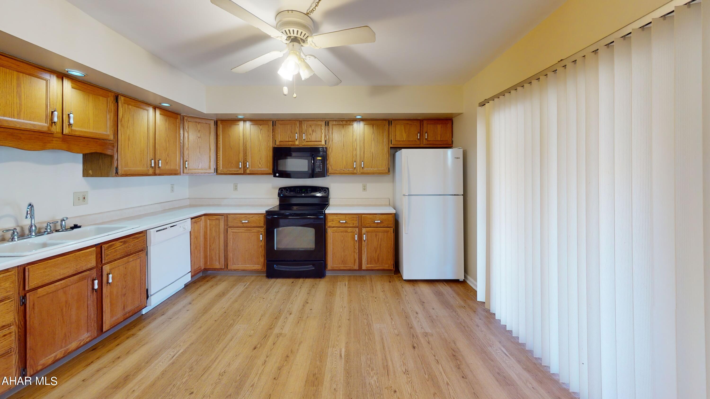 Penn Terrace - Residential