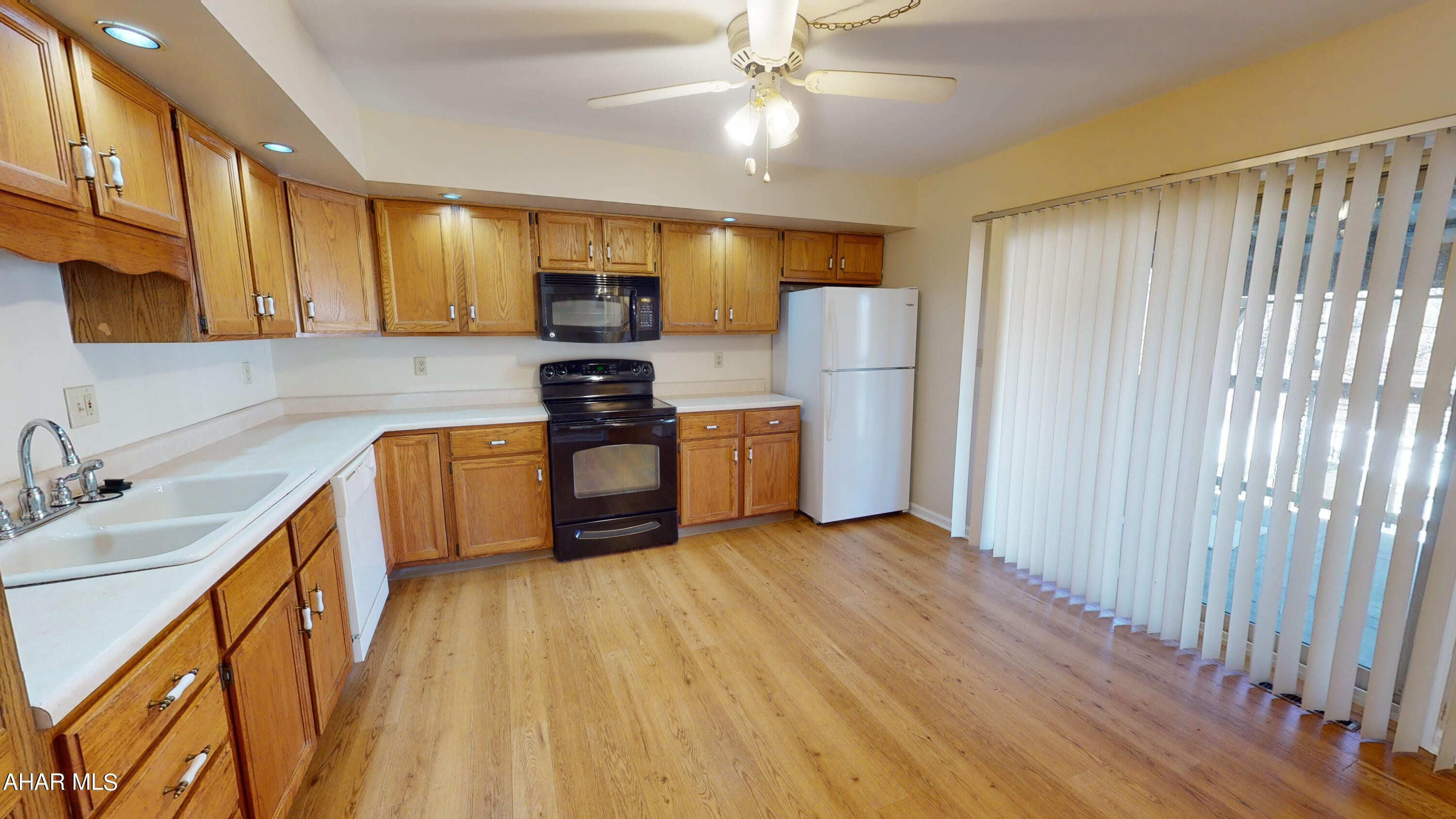 Penn Terrace - Residential