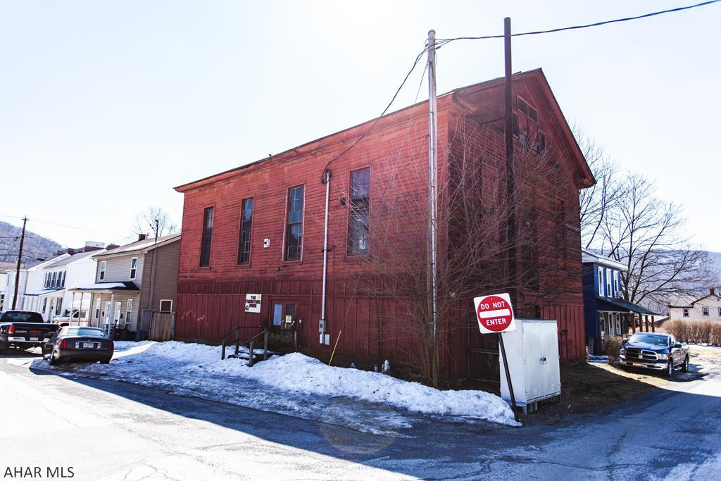 Unknown - Commercial Sale