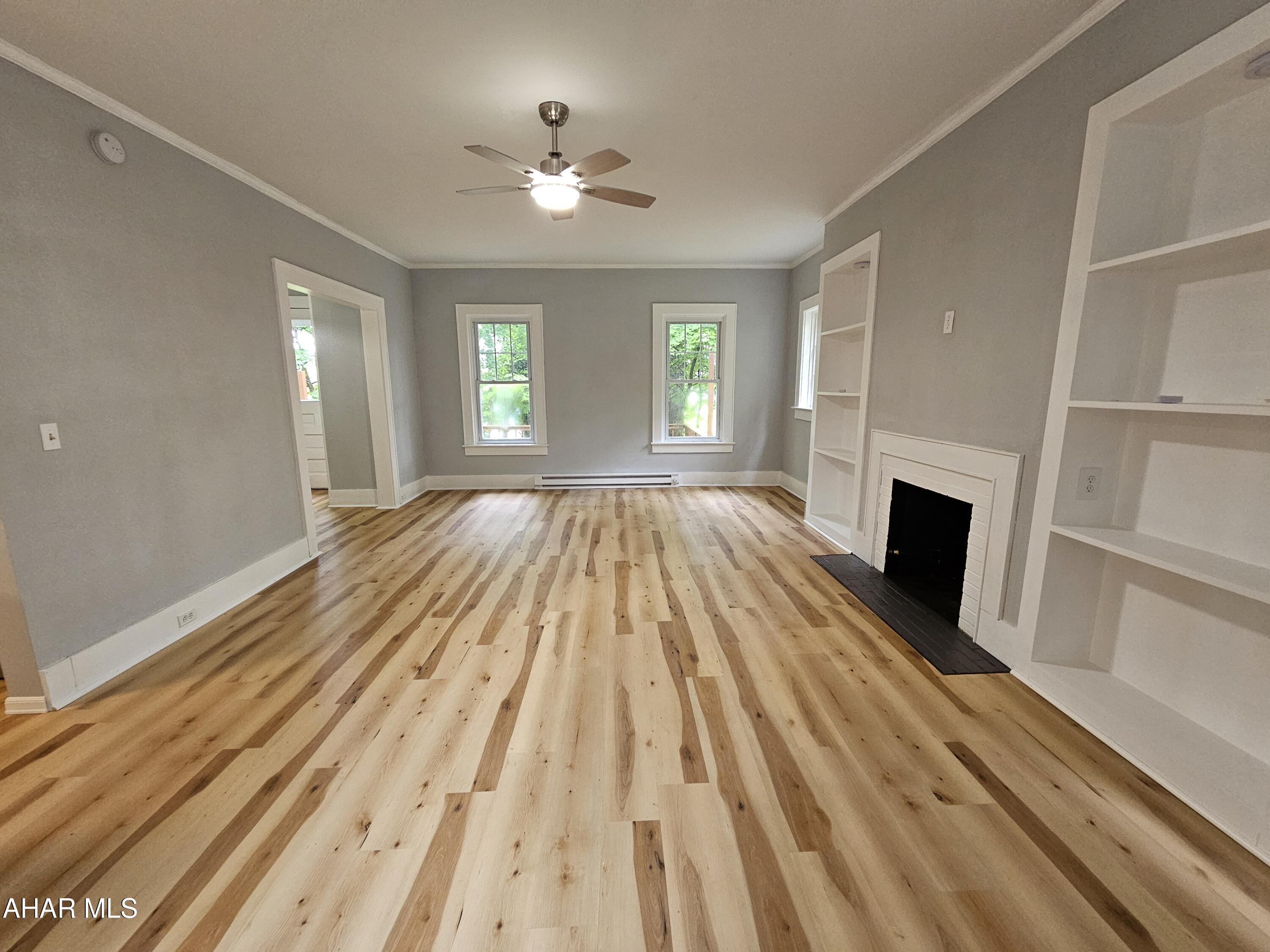 Llyswen - Residential